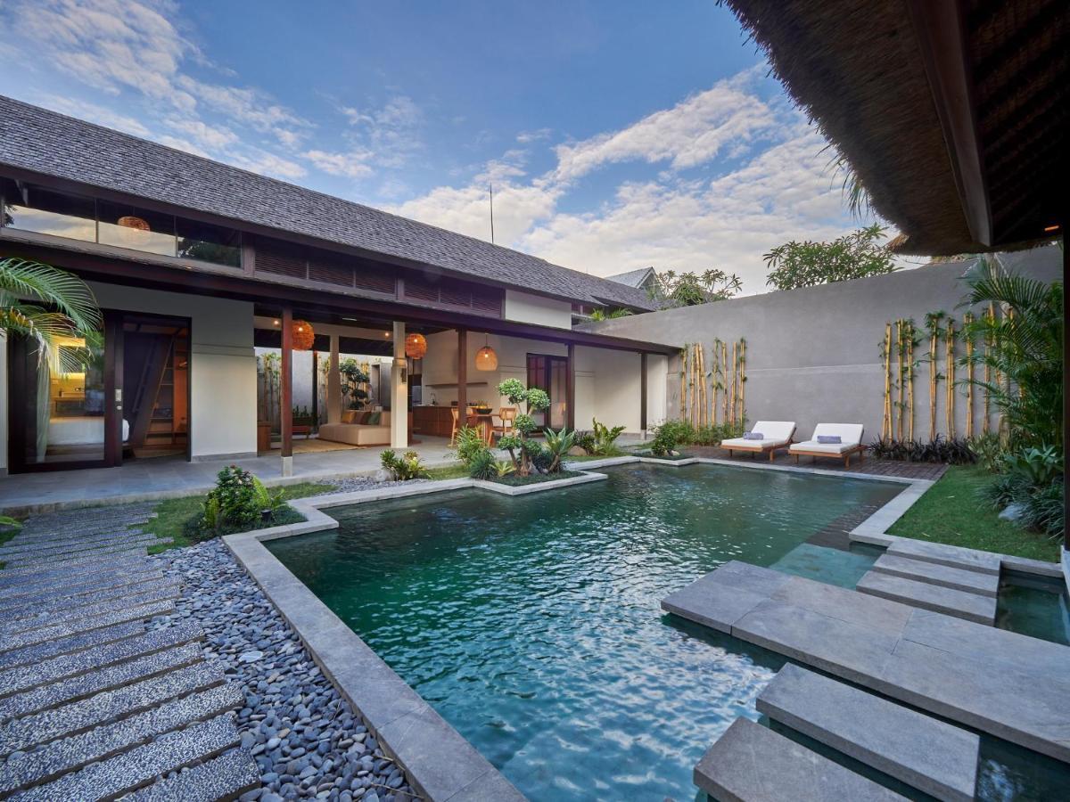 Bumbak Park Villas Canggu Exterior foto